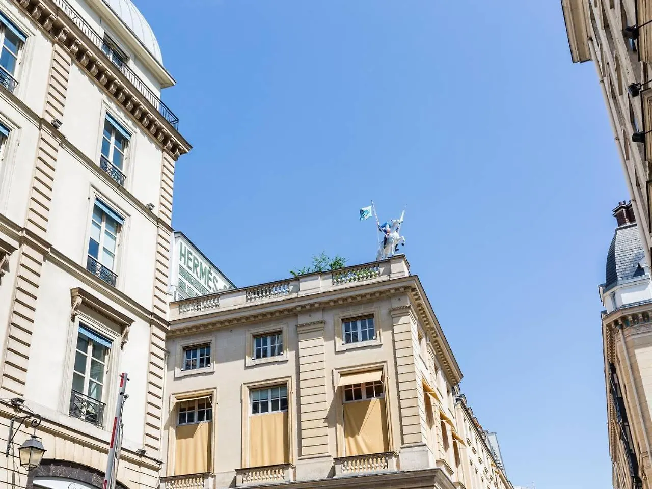 Merveil - Luxury Suite - Champs Elysees - Royale I Paris Apartment