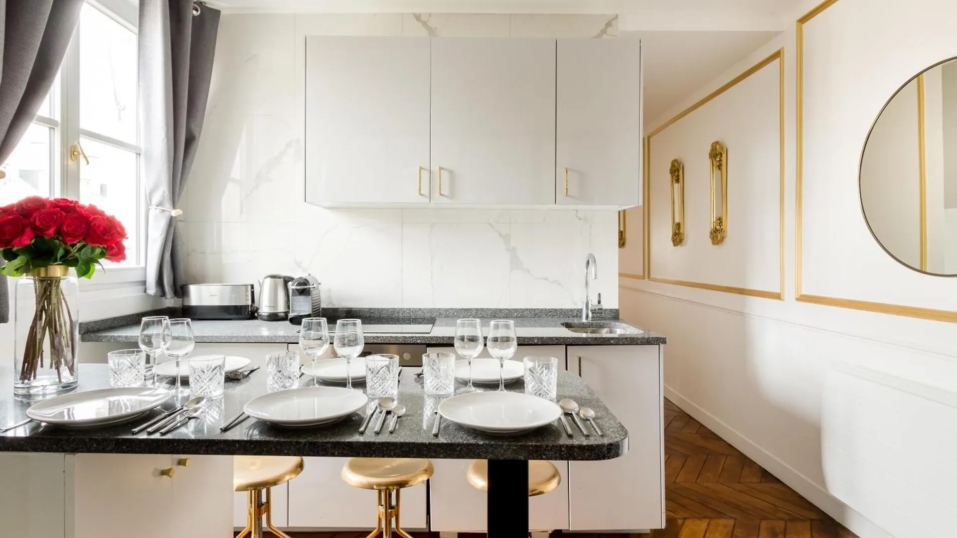 Merveil - Luxury Suite - Champs Elysees - Royale I Paris 0*,  France