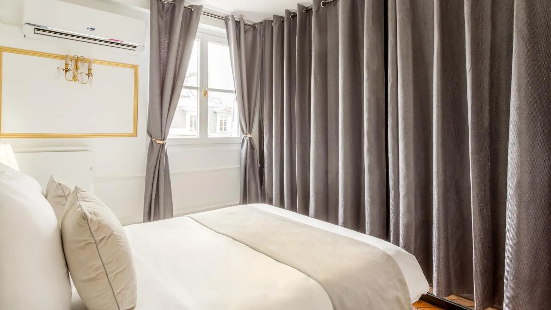 Merveil - Luxury Suite - Champs Elysees - Royale I Paris France