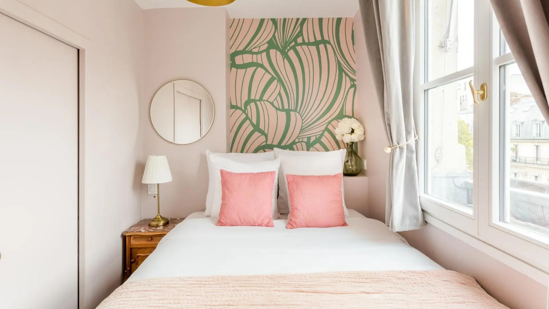 Merveil - Luxury Suite - Champs Elysees - Royale I Paris Apartment